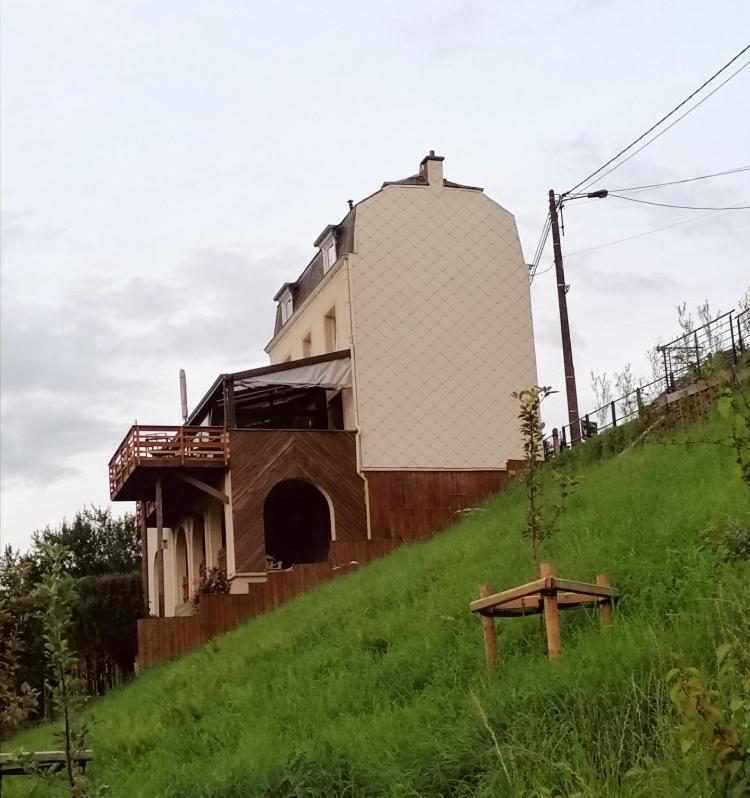 Le Valhento Bed & Breakfast บูยง ภายนอก รูปภาพ