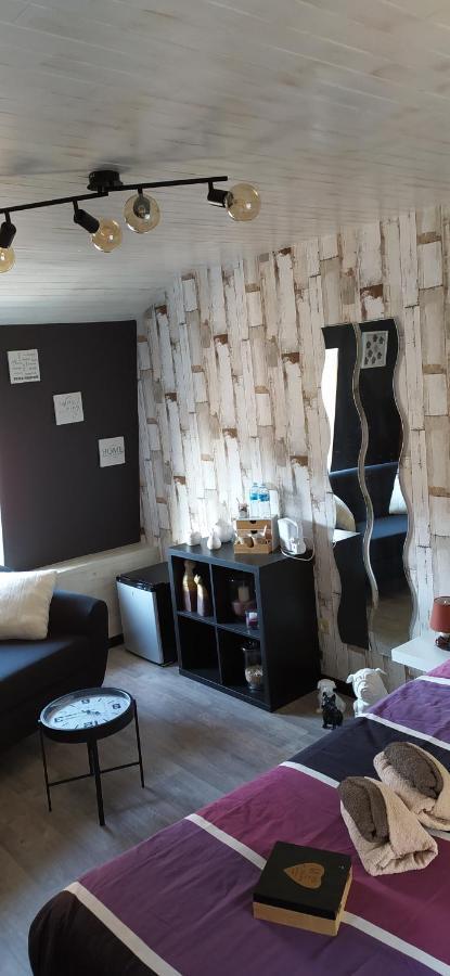 Le Valhento Bed & Breakfast บูยง ภายนอก รูปภาพ