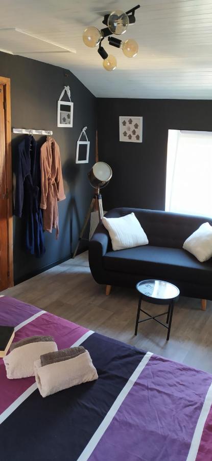 Le Valhento Bed & Breakfast บูยง ภายนอก รูปภาพ